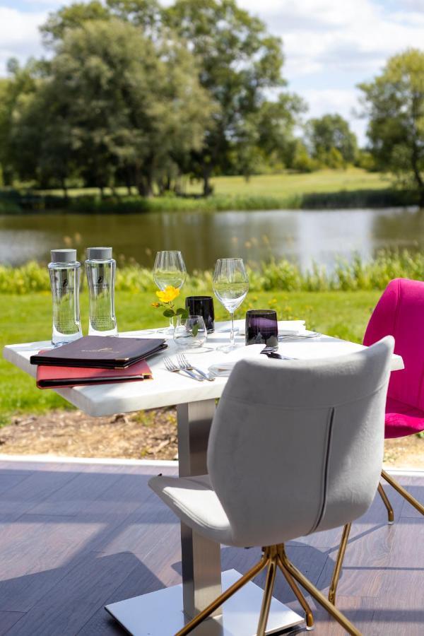 Kingfisher Hotel, Golf And Country Club Milton Keynes Eksteriør billede